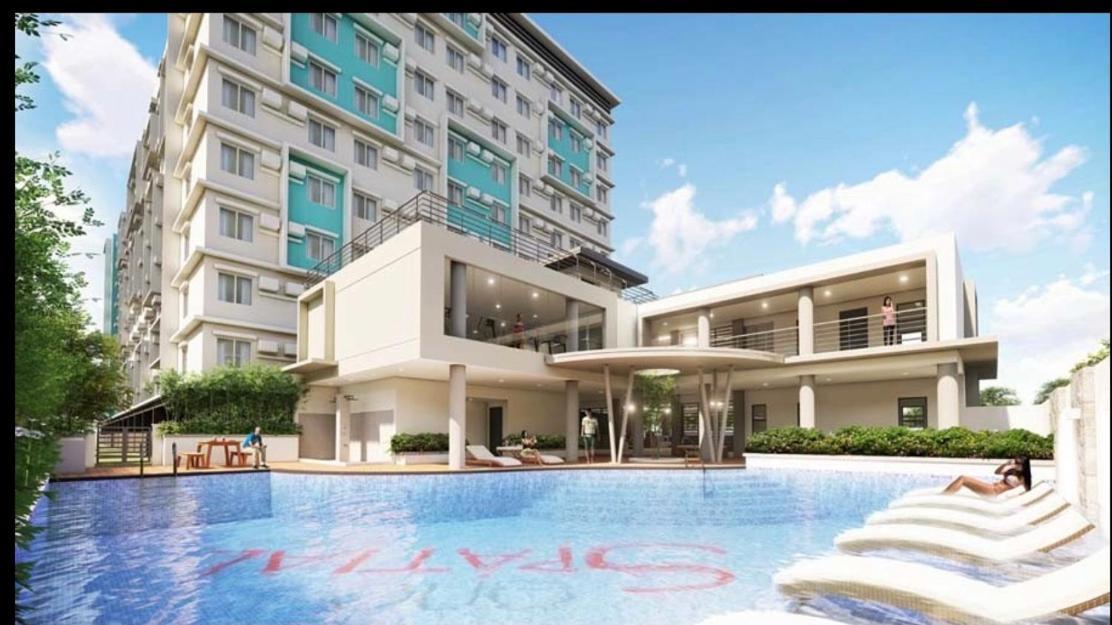 One Spatial Two Bedroom Condominium Unit With Pool And Gym Free Netflix And Wifi อีโลอีโลซิตี้ ภายนอก รูปภาพ