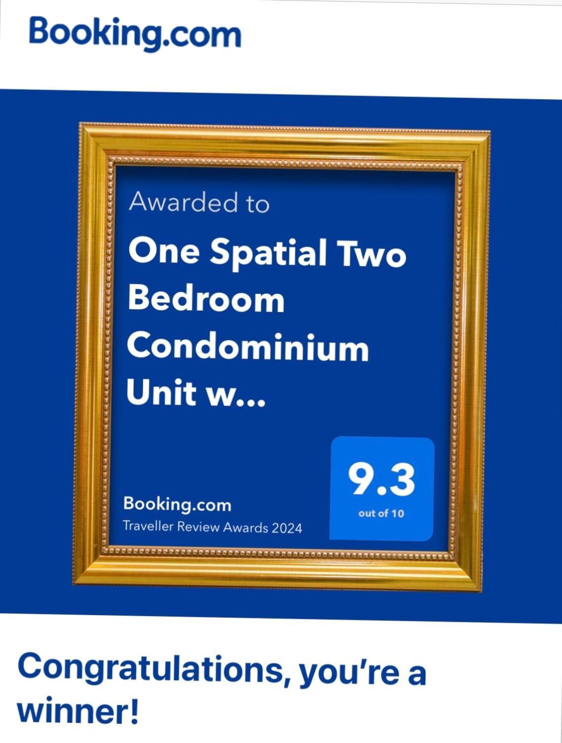 One Spatial Two Bedroom Condominium Unit With Pool And Gym Free Netflix And Wifi อีโลอีโลซิตี้ ภายนอก รูปภาพ